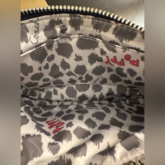 Coach XL Poppy Sequin Wristlet Sapphire Blue Bag Rare - Picture 7 of 7